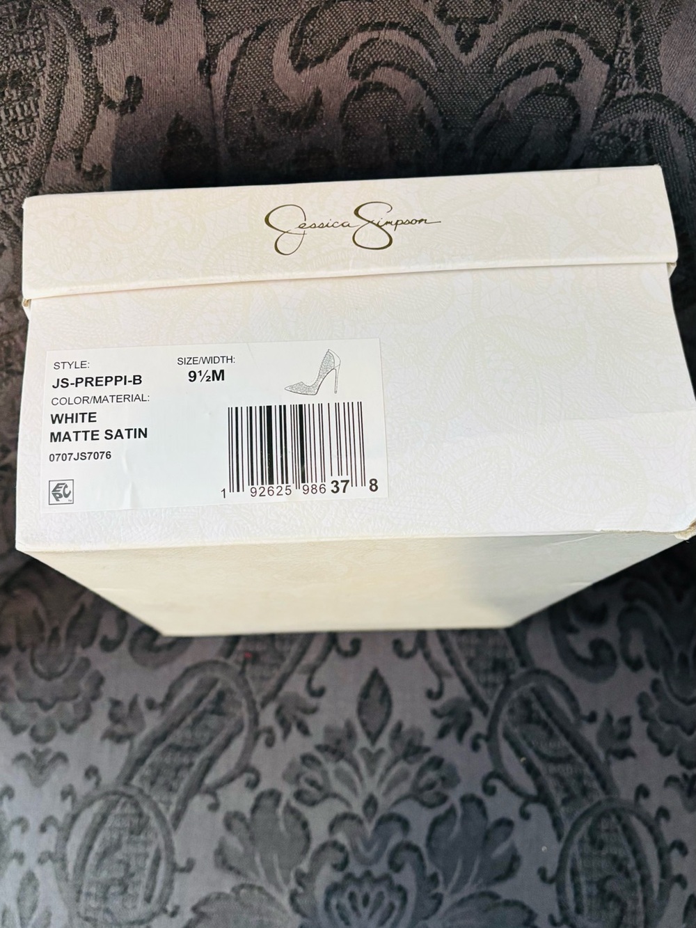 Jessica Simpson Preppi-B Crystal Bridal Pumps | White Satin | NWT | 9.5M - Picture 4 of 5
